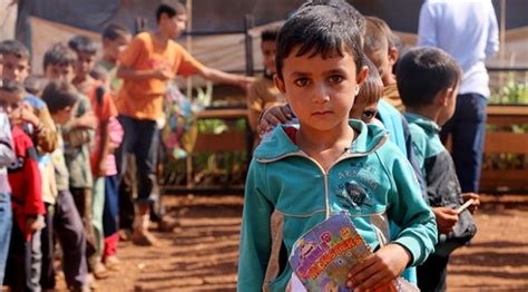İ­d­l­i­b­l­i­ ­ç­o­c­u­k­l­a­r­,­ ­ç­o­c­u­k­ ­o­l­a­m­a­d­a­n­ ­b­ü­y­ü­y­o­r­ ­-­ ­S­o­n­ ­D­a­k­i­k­a­ ­H­a­b­e­r­l­e­r­